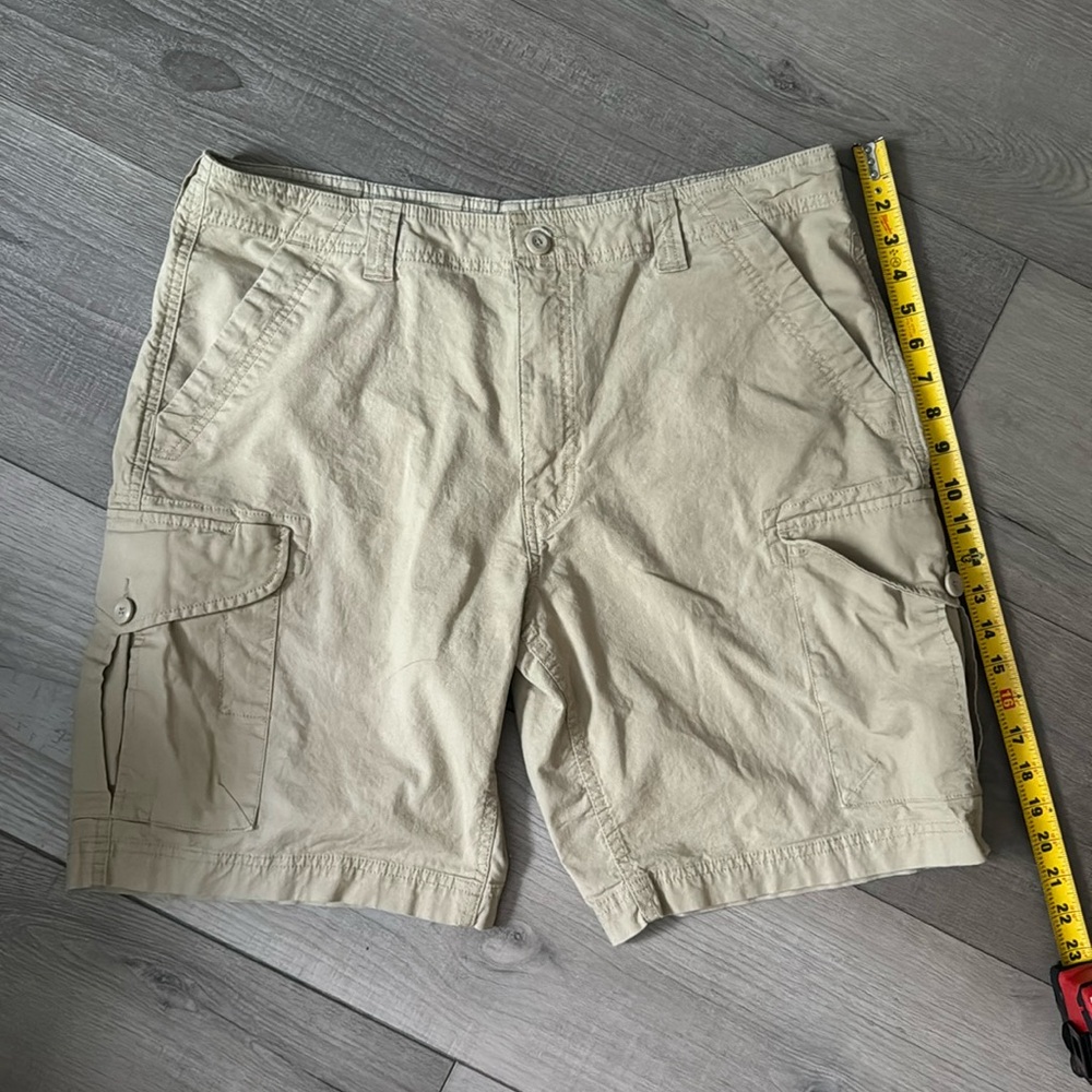 Men's Patagonia Tan Shorts Size 36